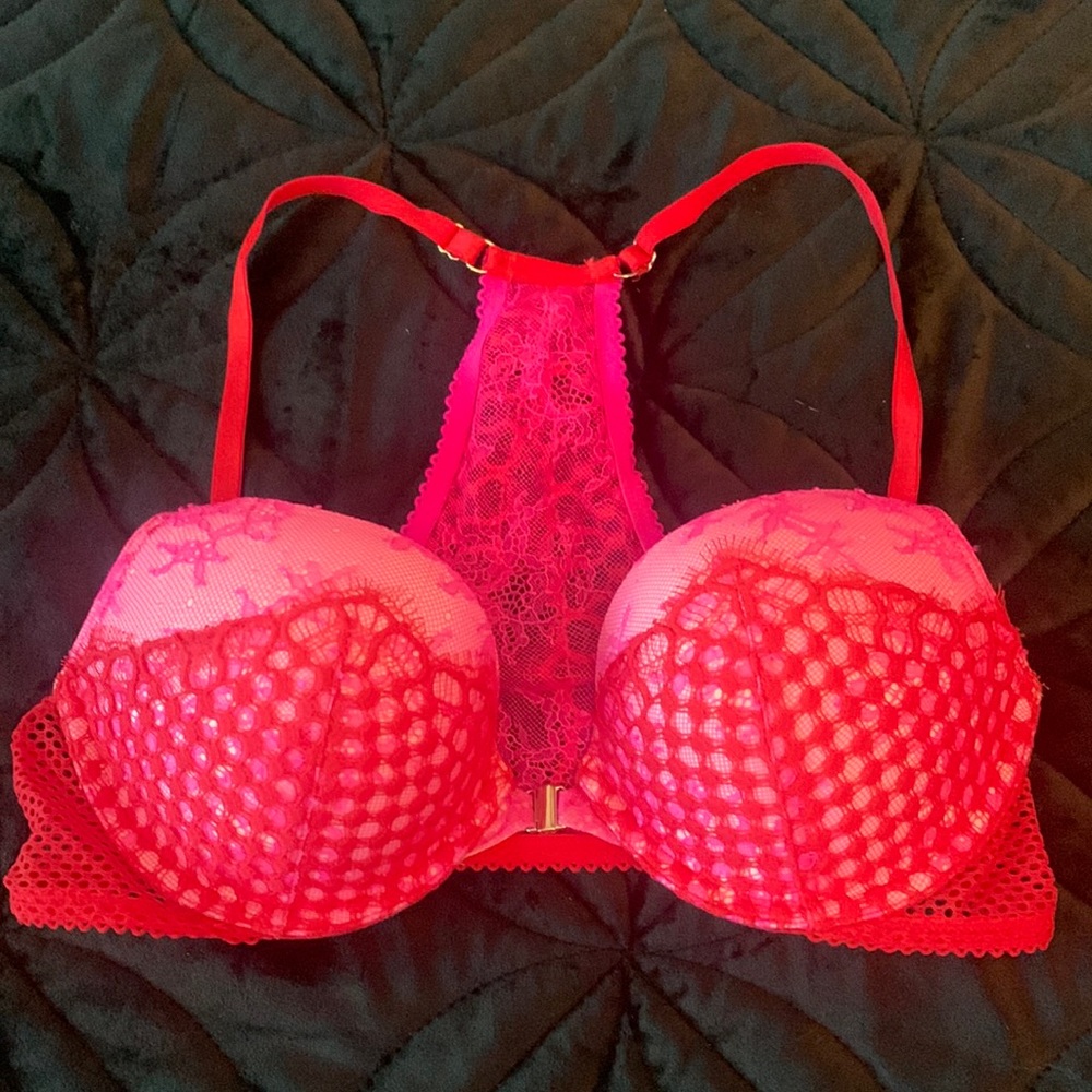 Victorias Secret very sexy push up bra